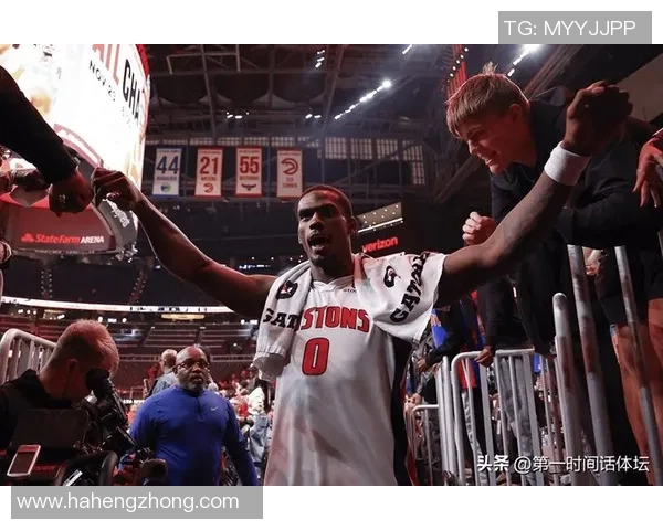 绝杀鹈鹕也难掩颓势！两大数据露出快船丧命软肋，夏天补强成笑话